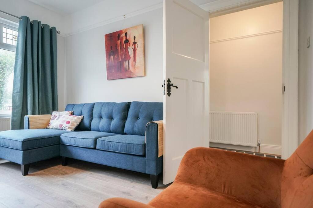 Close To City Centre Stylish 3 Bedroom House بلفاست المظهر الخارجي الصورة