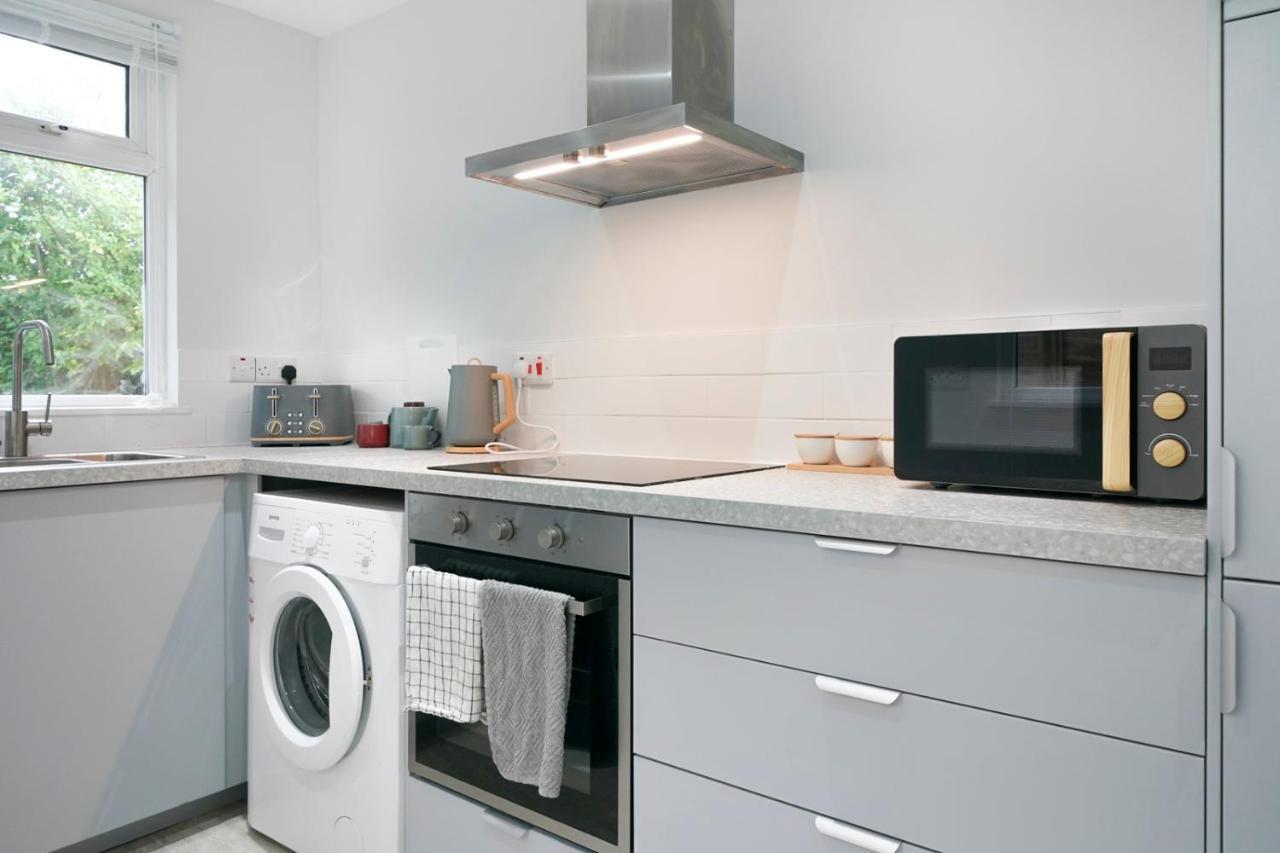 Close To City Centre Stylish 3 Bedroom House بلفاست المظهر الخارجي الصورة